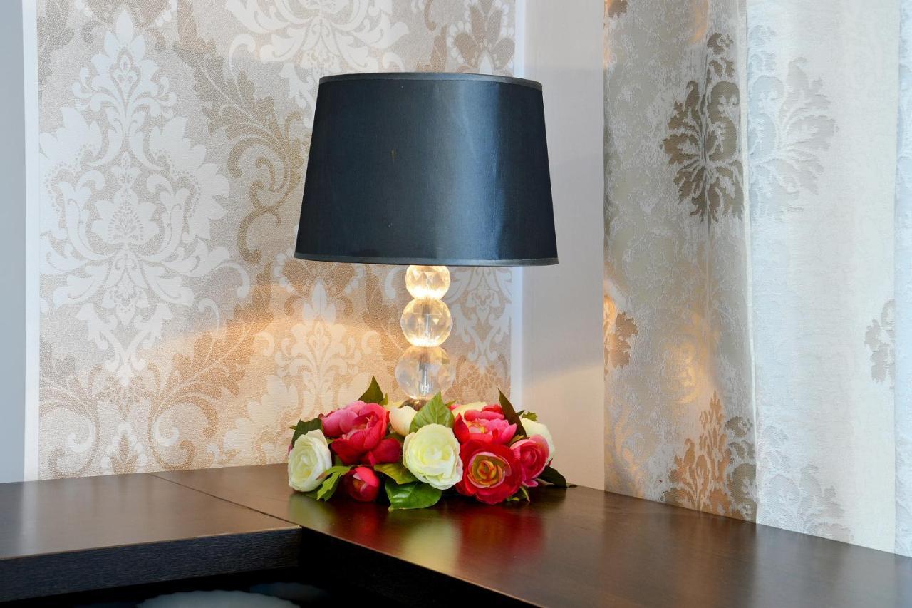 Delfin Bed & Breakfast Miedzywodzie Bagian luar foto